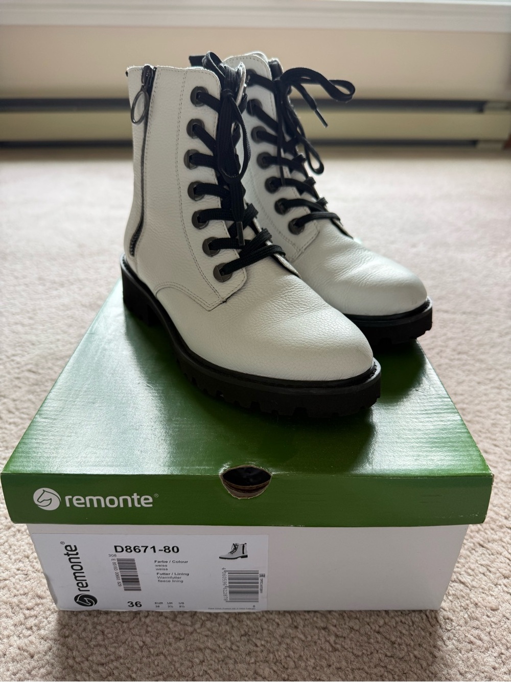 Remonte White Leather Lace-Up Platform Boots with Black Laces